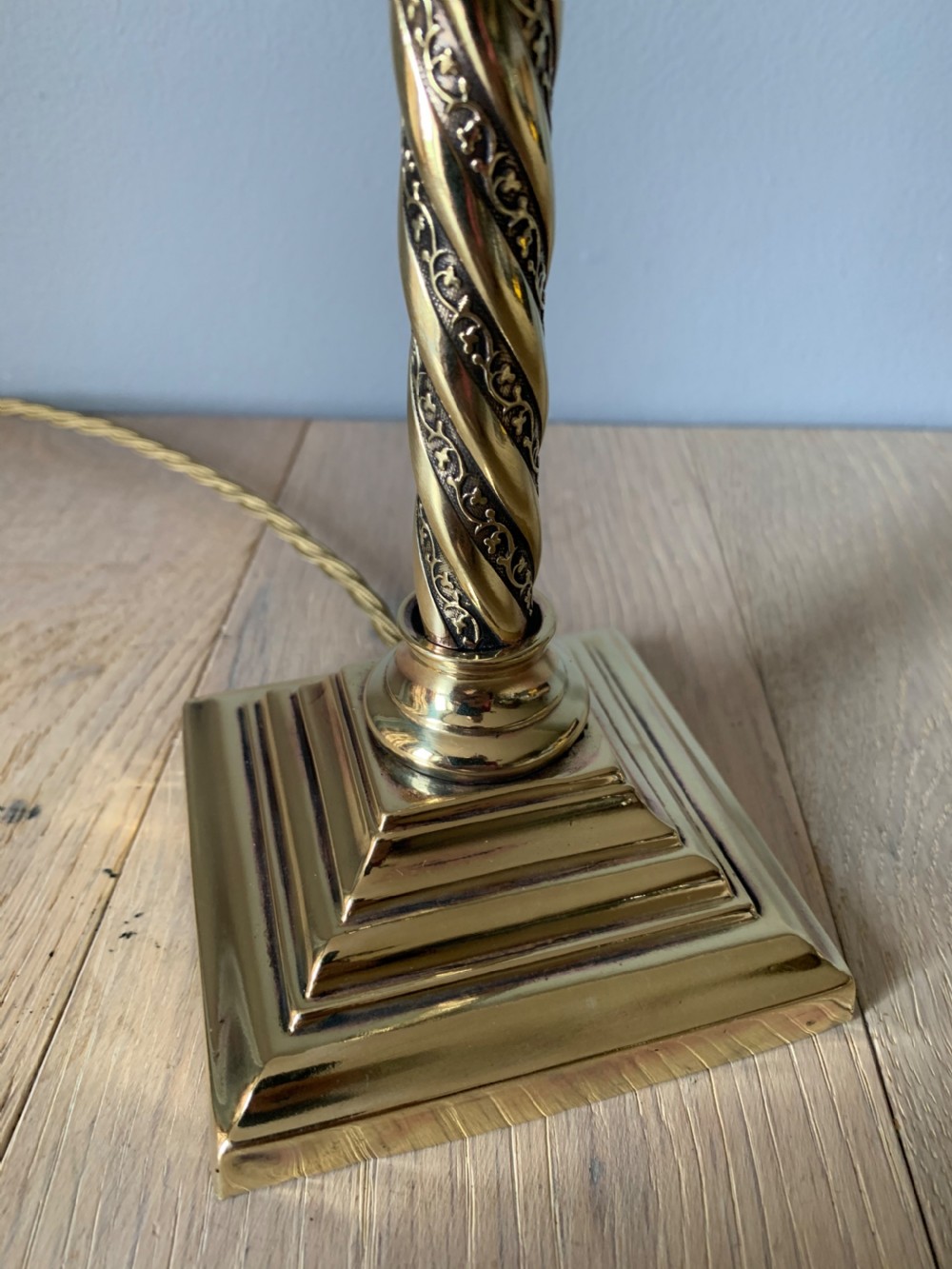 Small Decorated Brass Corinthian Column Table Lamp, Rewired and PAT tested View IV
