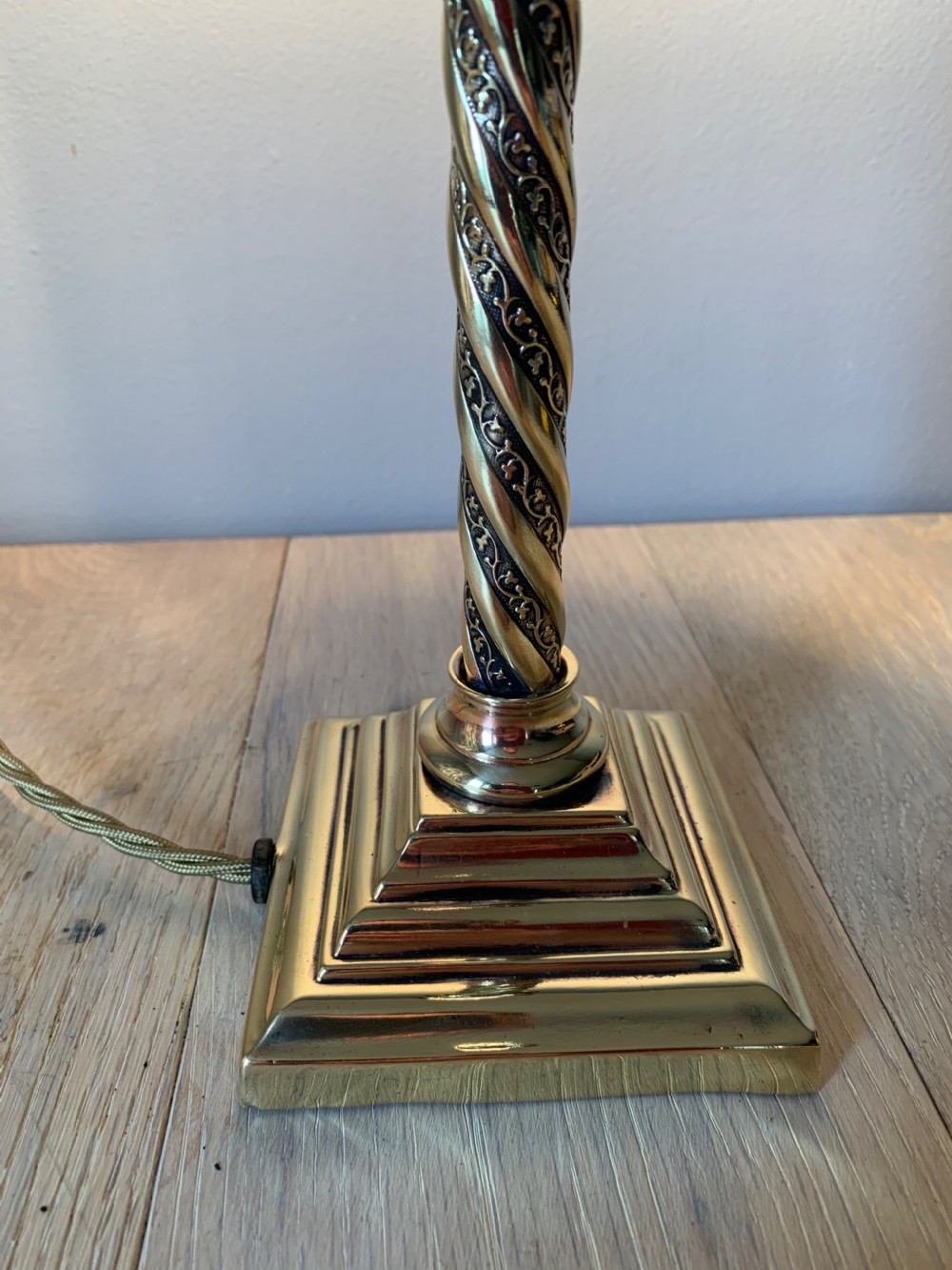 Small Decorated Brass Corinthian Column Table Lamp, Rewired and PAT tested View VII