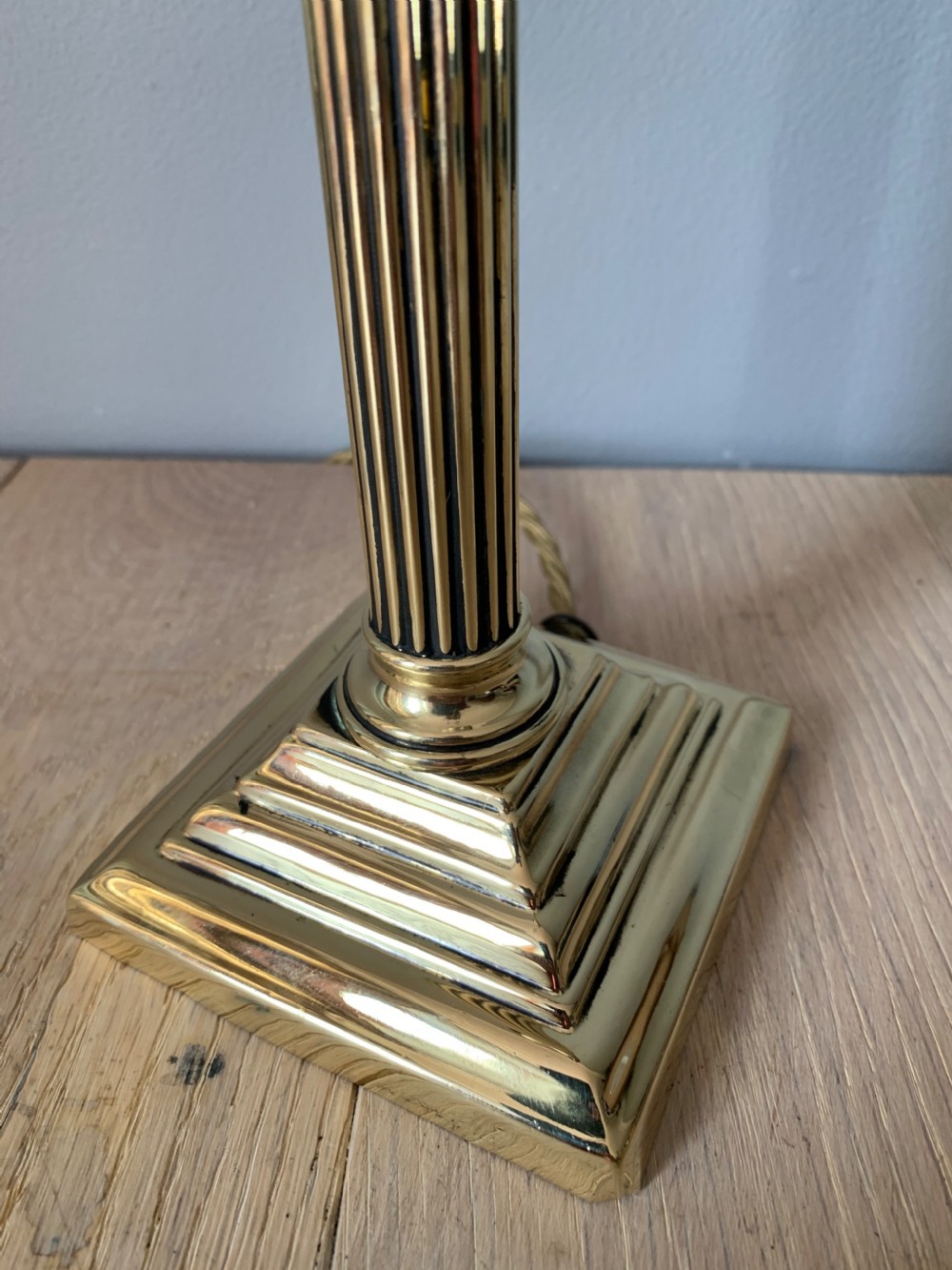 c1910 Brass Corinthian Column Table Lamp, Rewired and PAT tested  View III