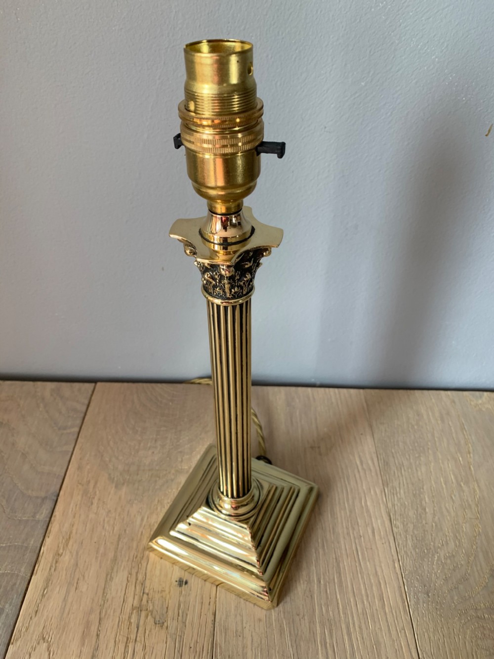 c1910 Brass Corinthian Column Table Lamp, Rewired and PAT tested  View V