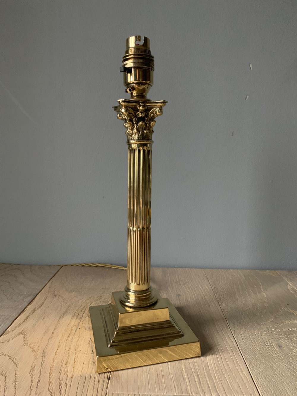 c1910 Brass Corinthian Column Table Lamp, Rewired and PAT tested  View III