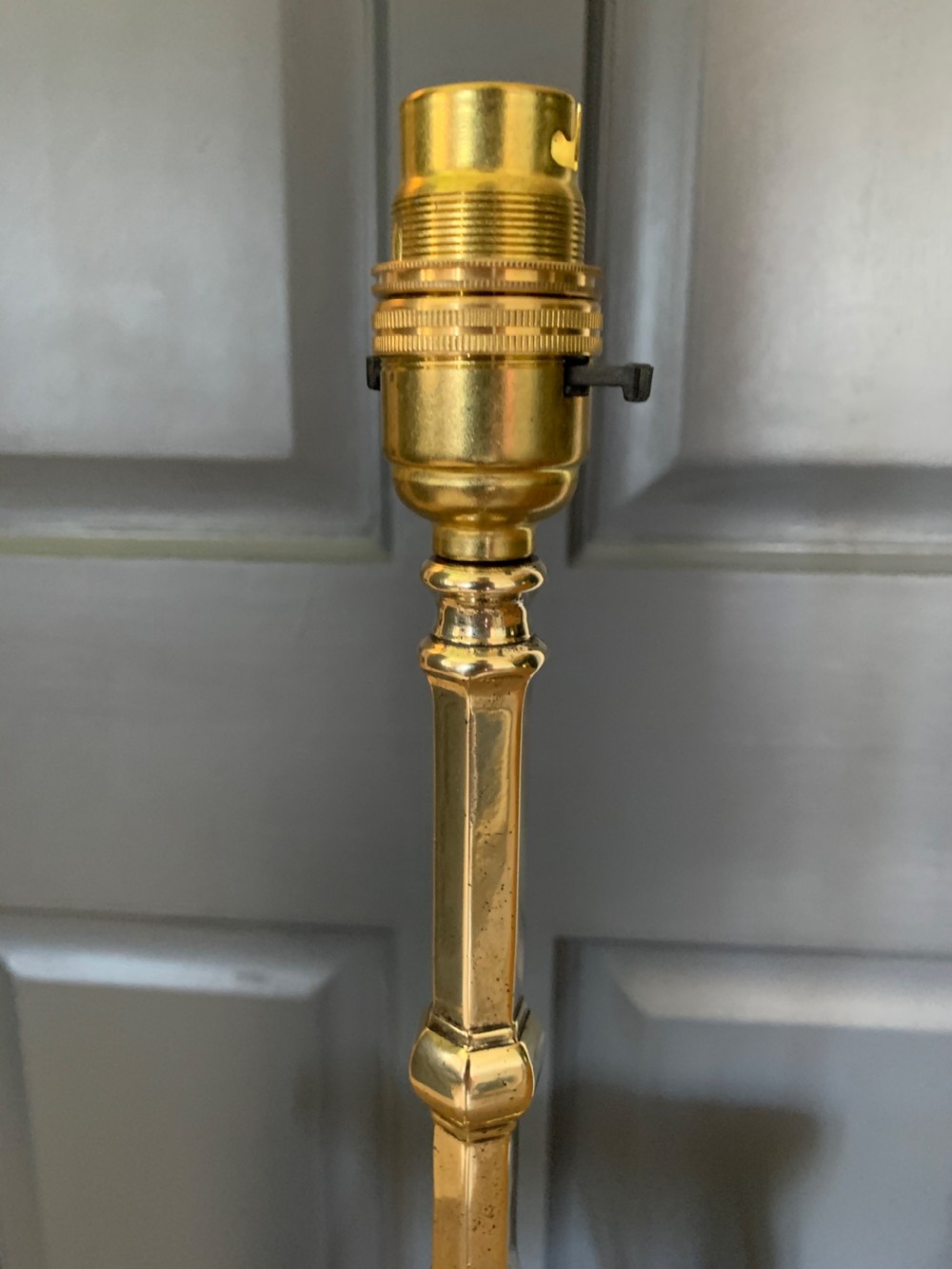 c1910 Brass Pullman Table Lamp Rewired and PAT tested View V