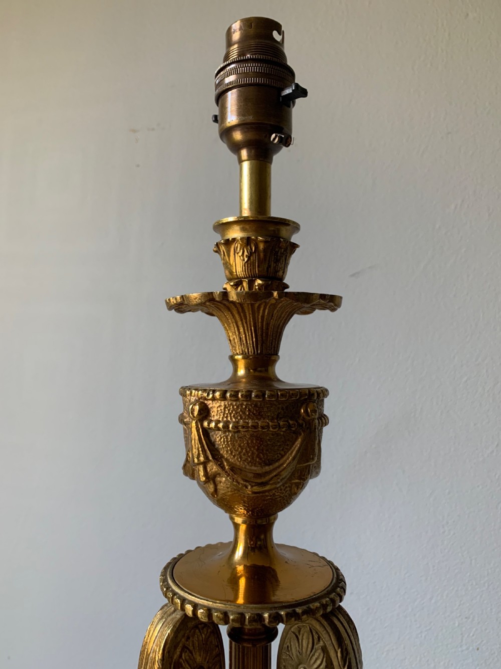 Tall French Gilded Brass Table Lamp, Rewired and PAT tested View VIII