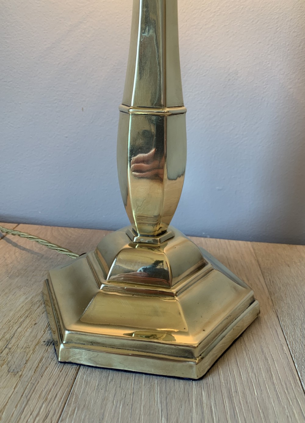 1920s Cast Brass High Quality Table Lamp, Rewired and Pat tested View VII