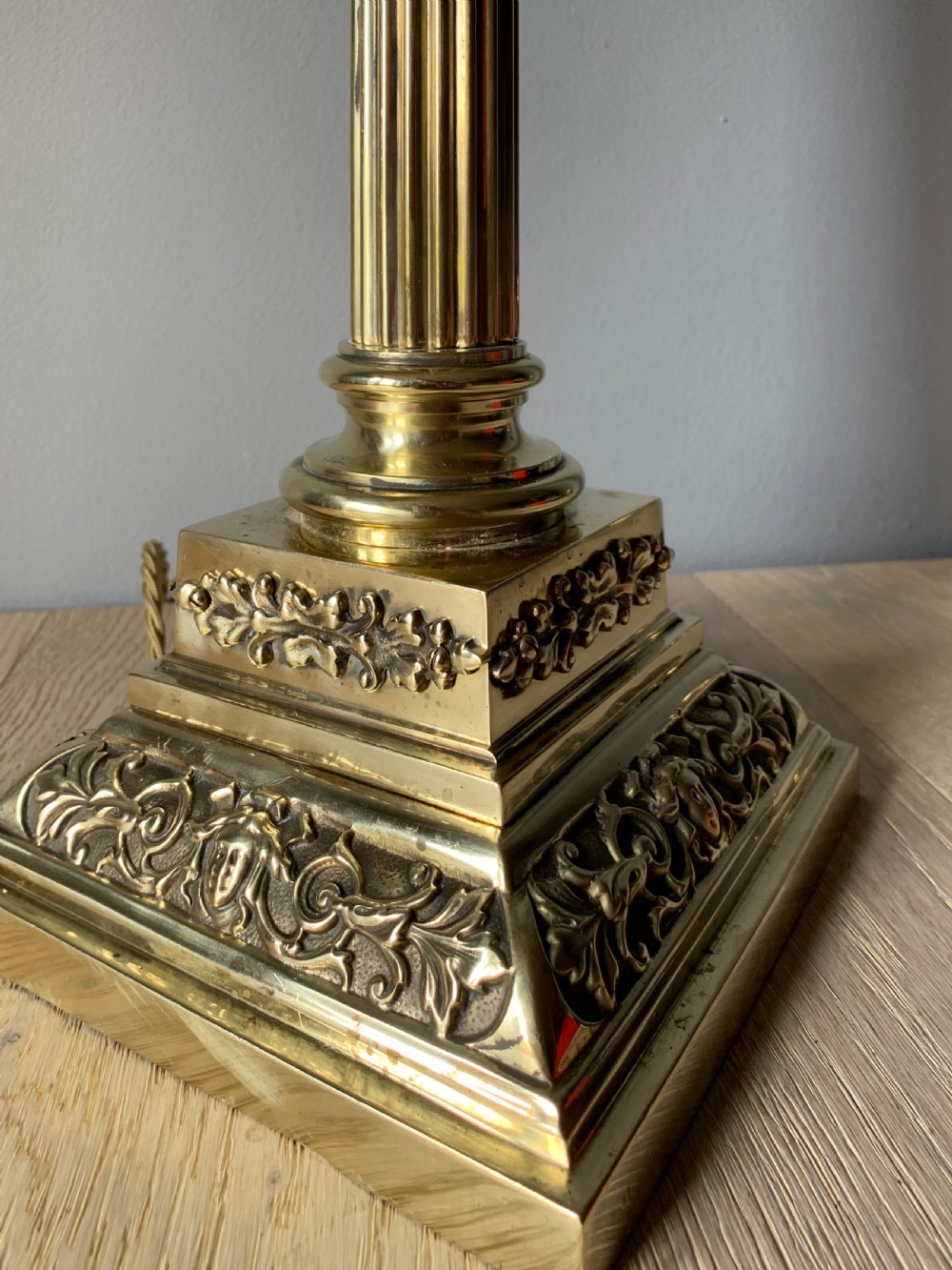 Super Tall Brass Corinthian Column Table Lamp, Rewired and Pat tested  View IX