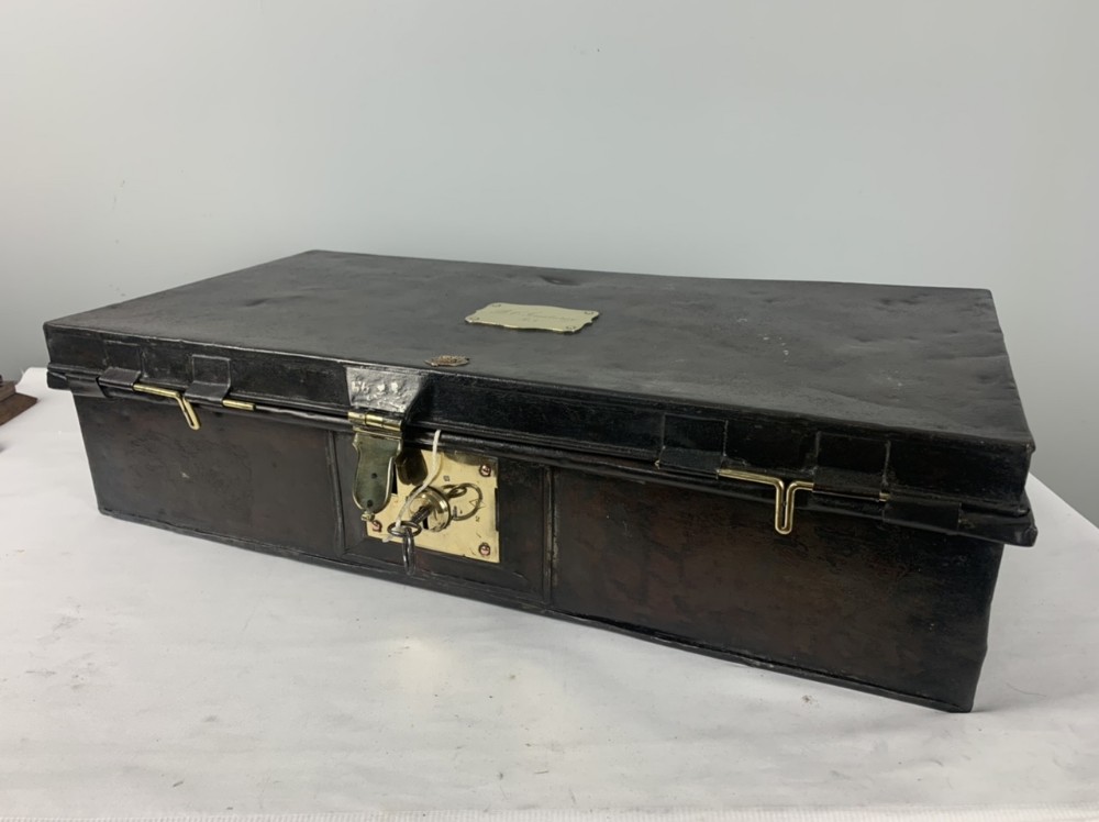 Large Royal Navy Documents Box, Original Working Key
