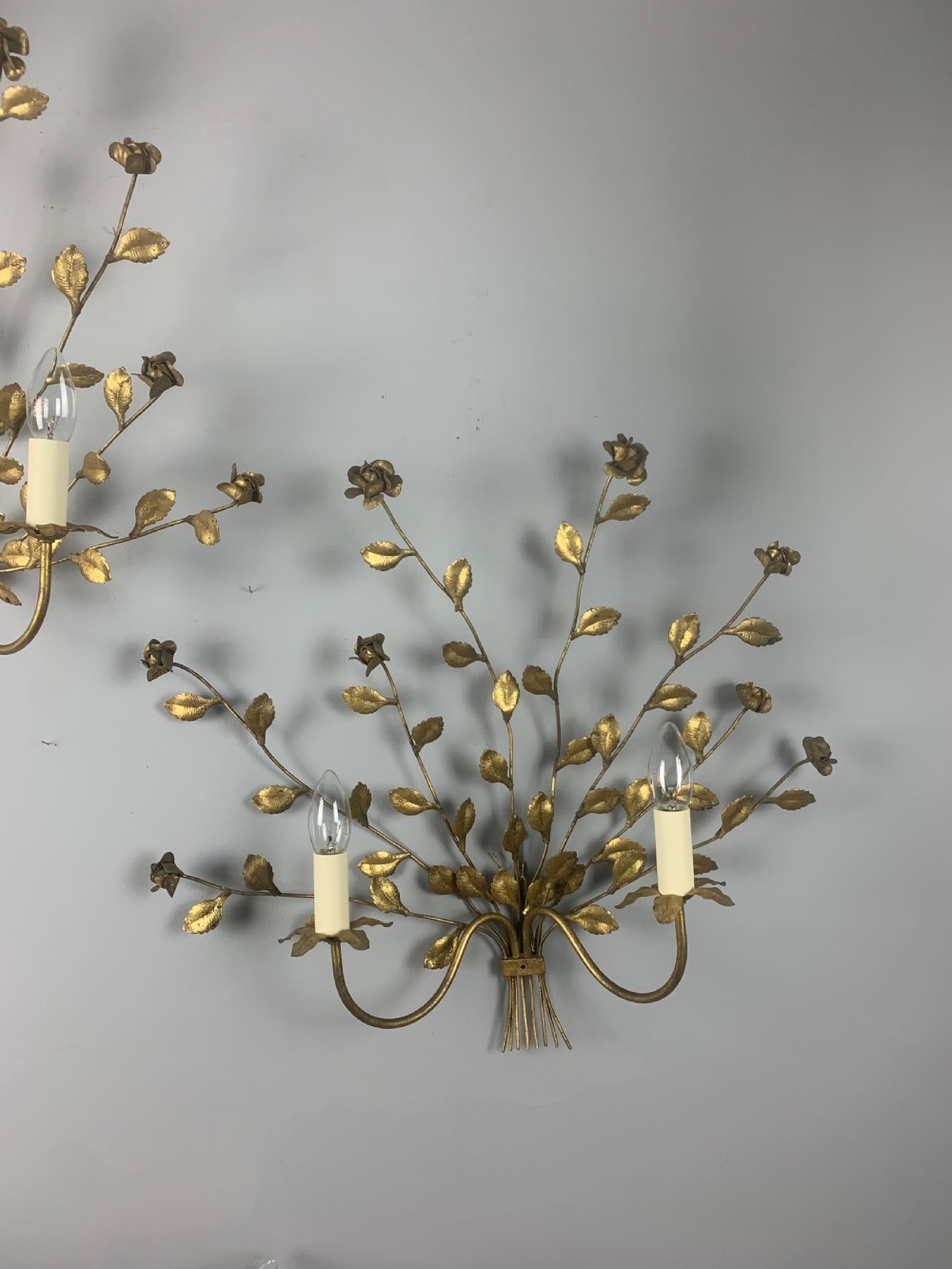 Pair of Italian Toleware Gilt Brass Floral Wall Lights, Rewired  View IX