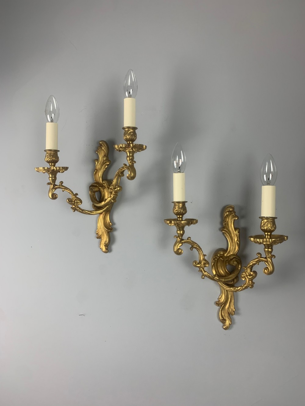 Pair of French Gilt Brass Wall Lights, Rewired  View VIII