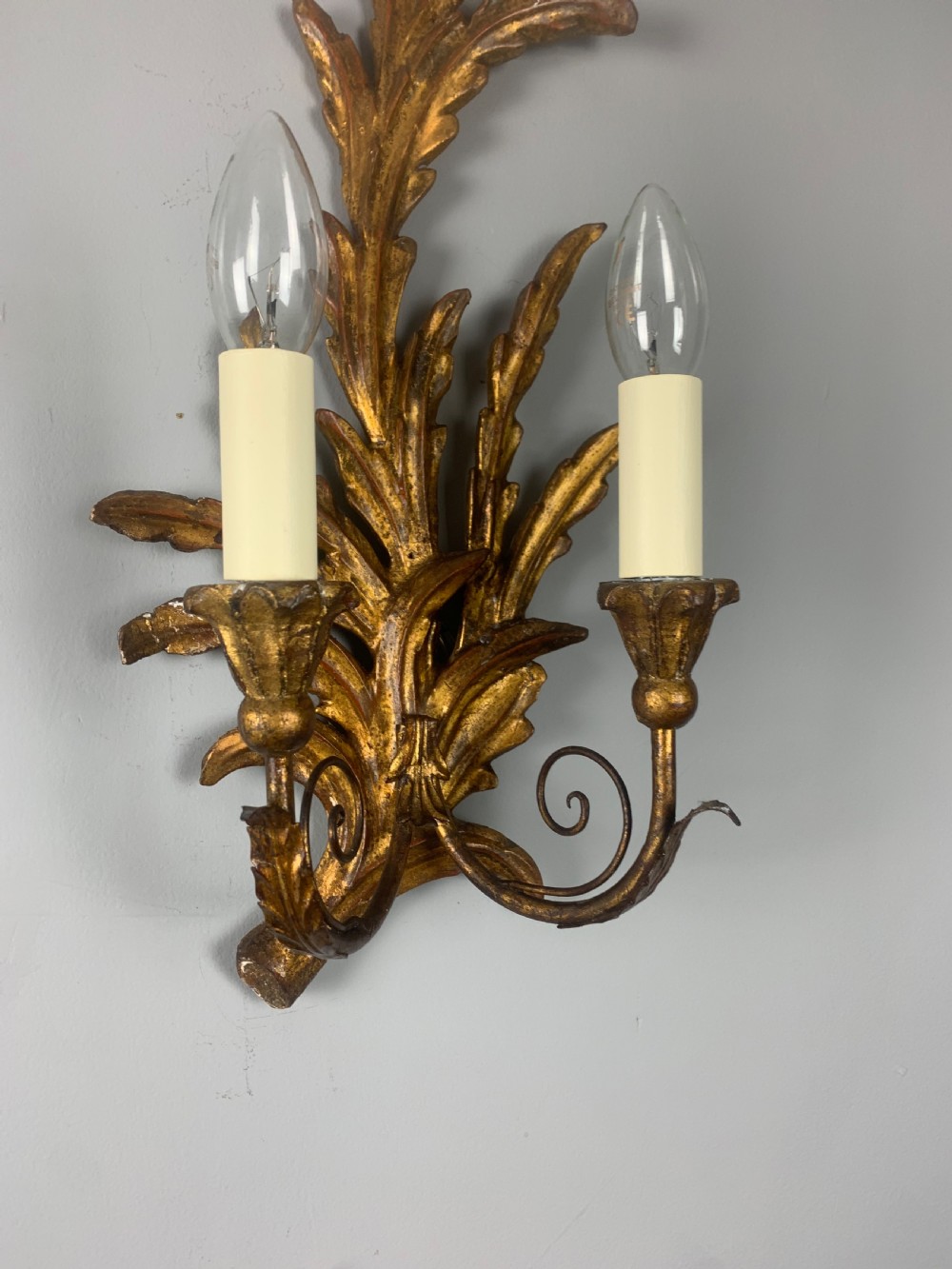Florentine Italian Pair Of Giltwood Leaf Wall Lights, Rewired  View VI