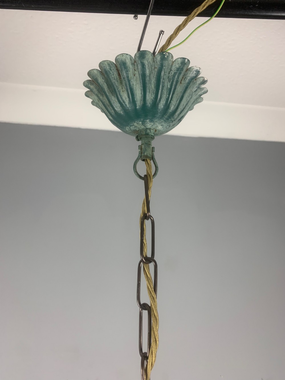 French Wheatsheaf Polychrome Toleware 3 Branch Antique Chandelier, Ceiling Light View VII
