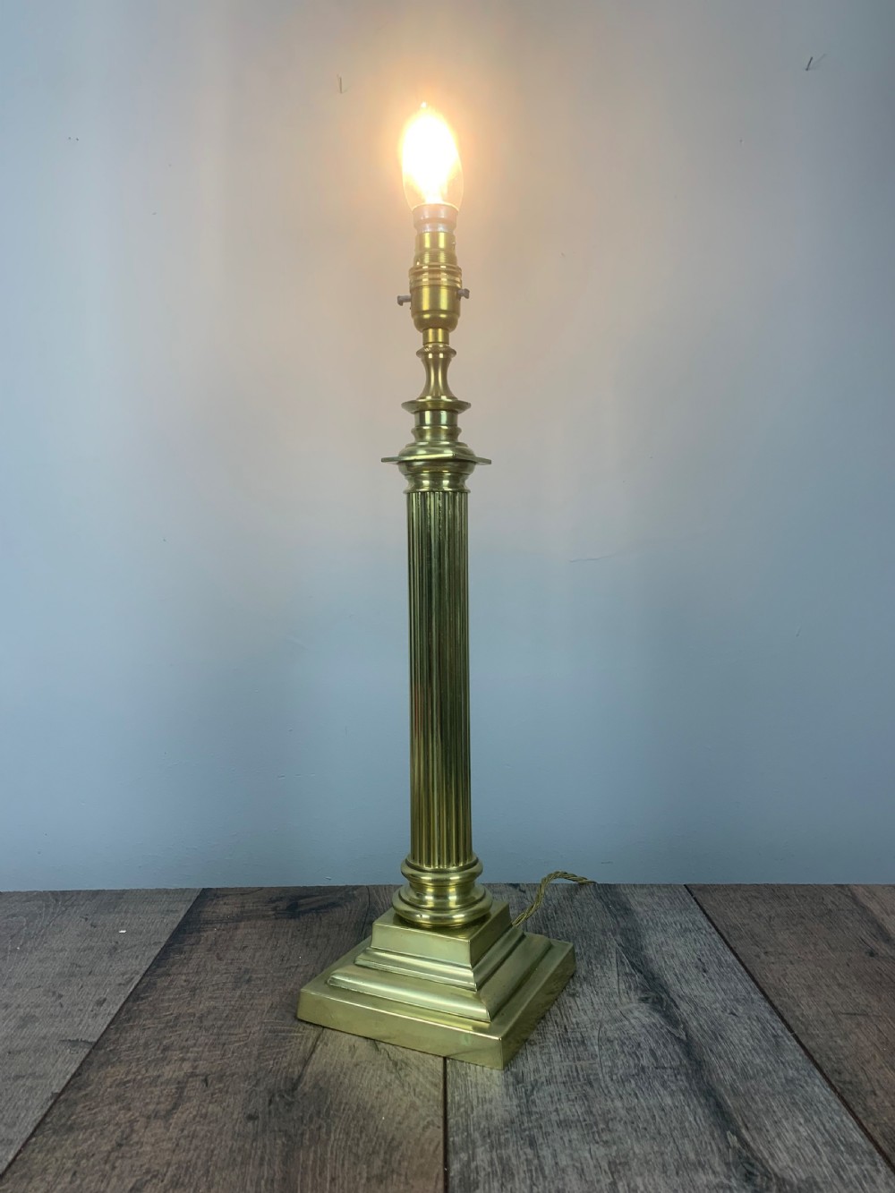 Victorian Hinks & Sons Brass Column Table Lamp, Rewired and Pat tested  View III
