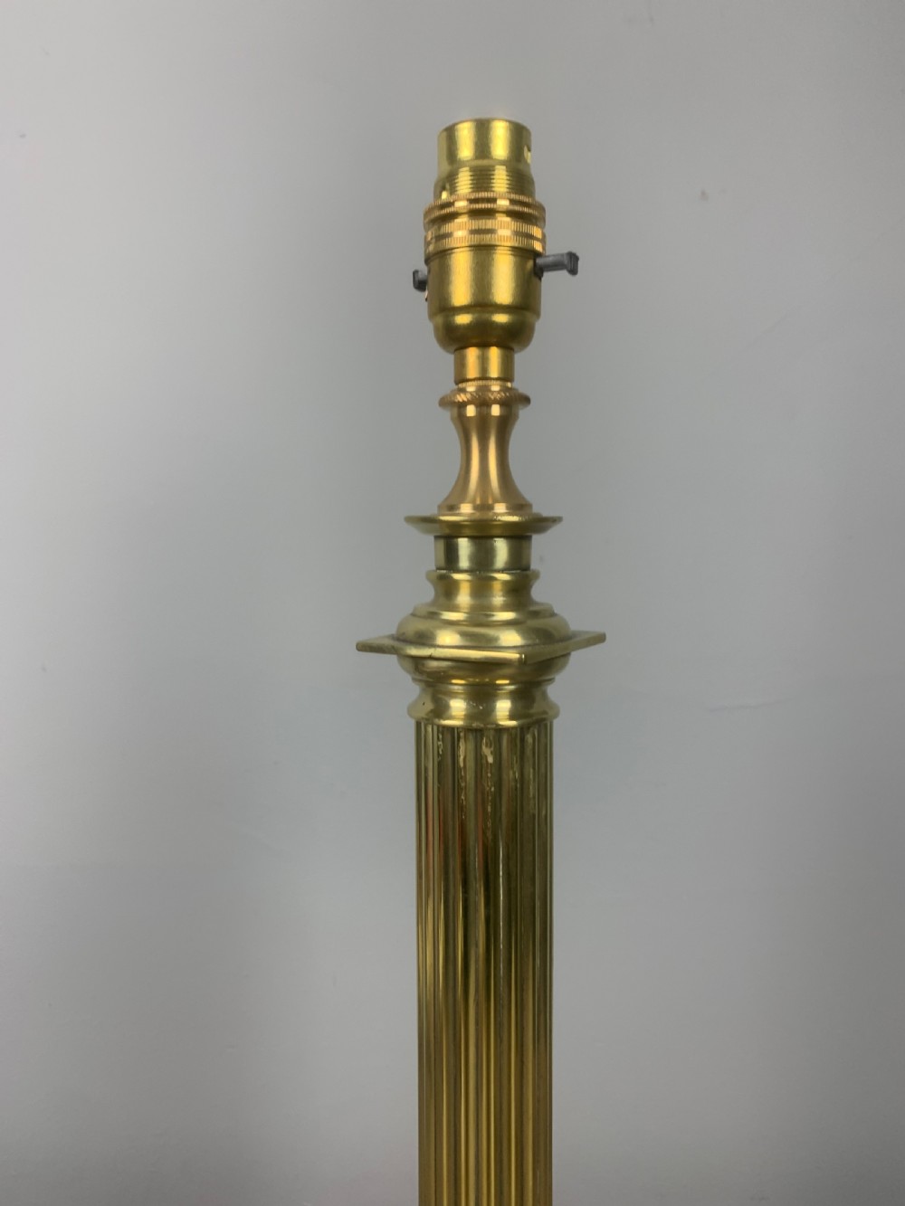 Victorian Hinks & Sons Brass Column Table Lamp, Rewired and Pat tested  View V