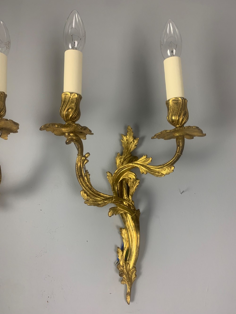 Pair of French Gilt Brass Rococo Antique Wall Lights  View VIII