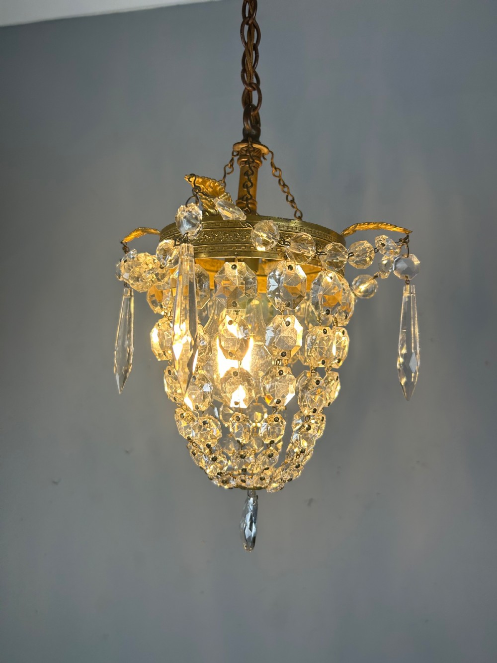 Crystal Lustre Chandelier, Ceiling Light View II