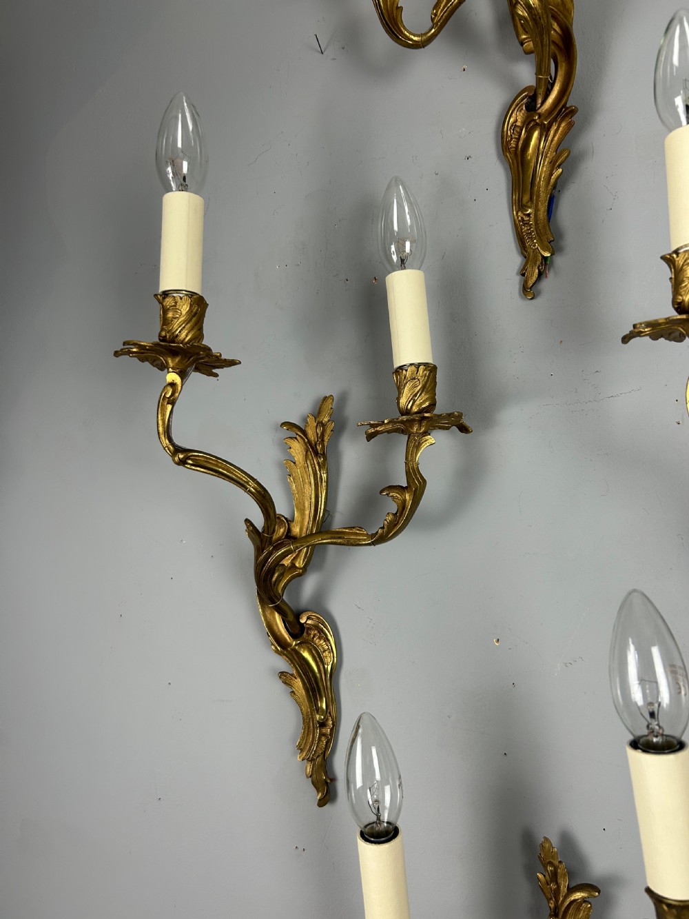 Set Of 4 French Gilded Twin Arm Antique Wall Lights View IX