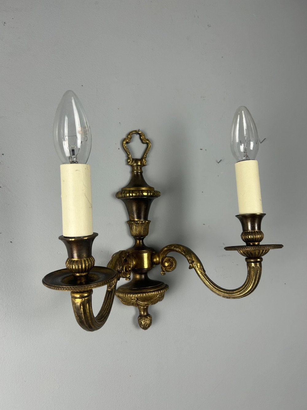 Single French Gilt Bronze Wall Light, Rewired View V