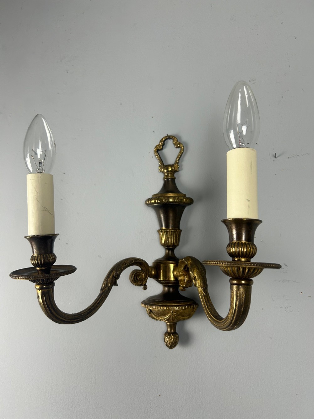 Single French Gilt Bronze Wall Light, Rewired View VII