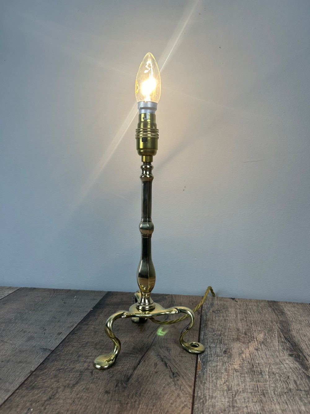 Edwardian Brass Pullman Table Lamp, Rewired And Pat Tested View II