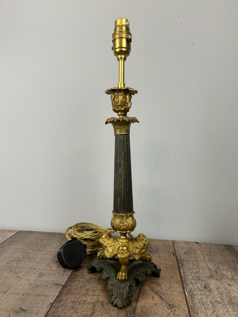 French 19th Century Gilt Brass Table Lamp, Rewired View VIII
