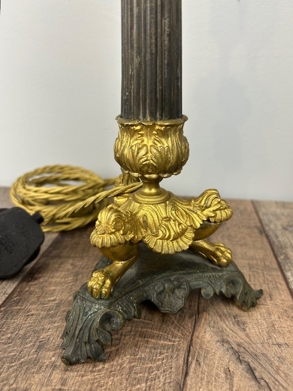 French 19th Century Gilt Brass Table Lamp, Rewired View XII