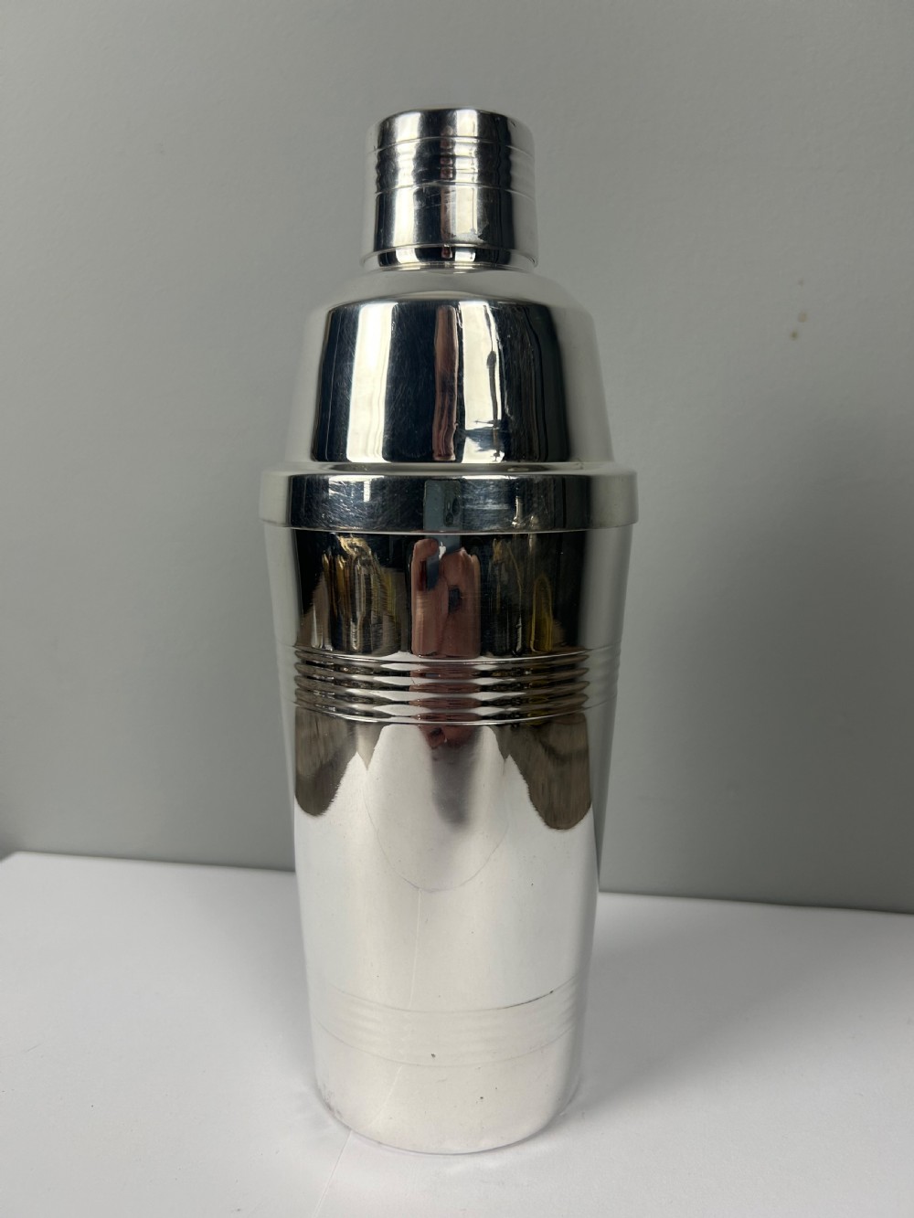 French Silver Plated Art Deco Cocktail Shaker. 3 Piece Mixer. Dees. Barware 1930.