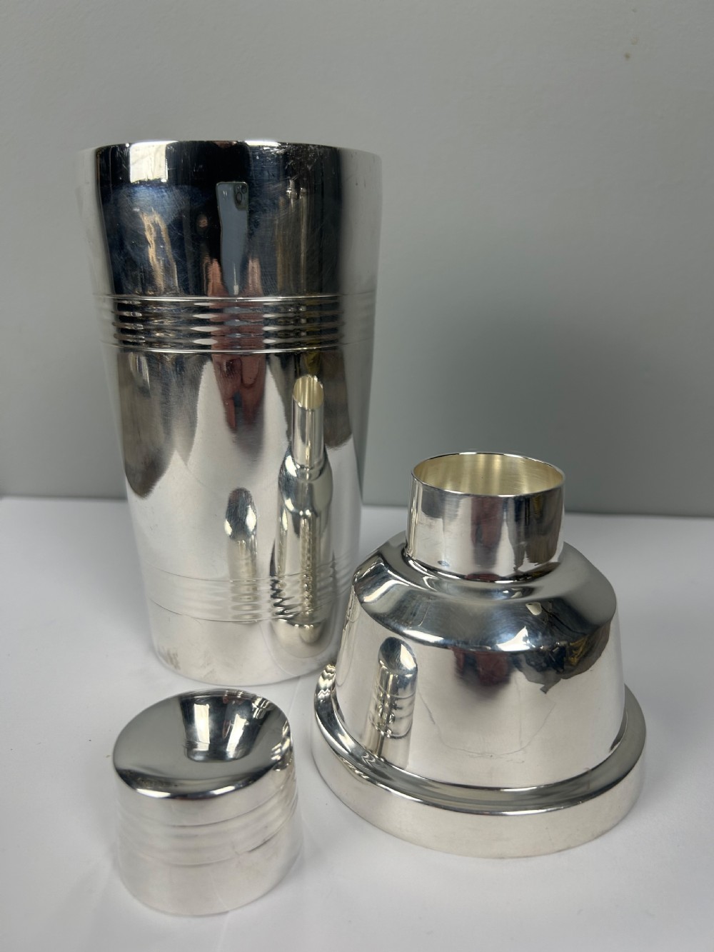 French Silver Plated Art Deco Cocktail Shaker. 3 Piece Mixer. Dees. Barware 1930. View V
