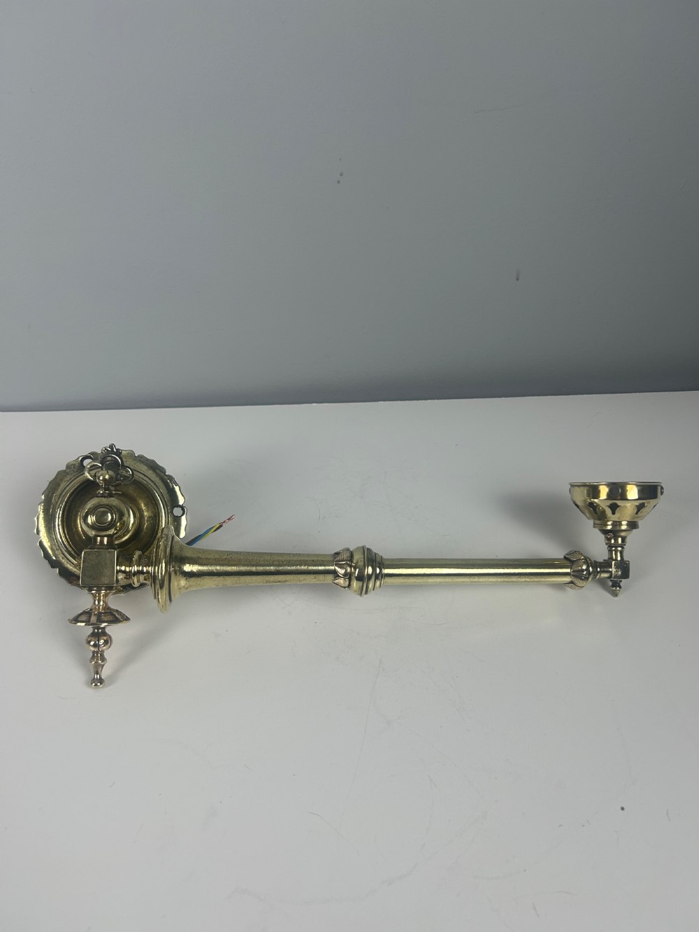 Victorian Rotating Brass Gas Pole Wall Light 