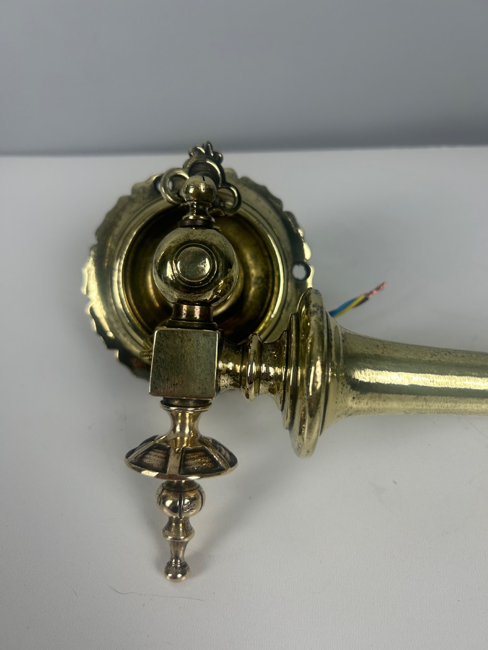Victorian Rotating Brass Gas Pole Wall Light  View VI