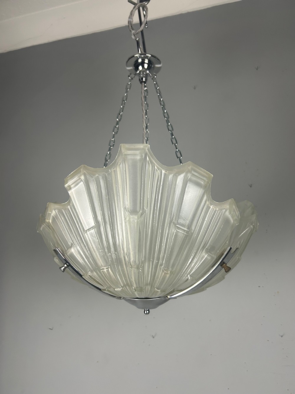 Art Deco Clam Shell Ceiling Light, Chandelier View X