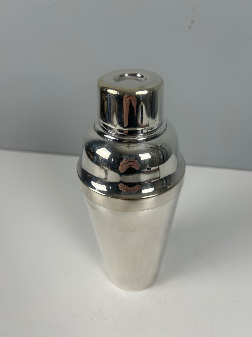 Gregory & Sheehan 1 Pint Art Deco Silver Plated Cocktail Shaker  View VII