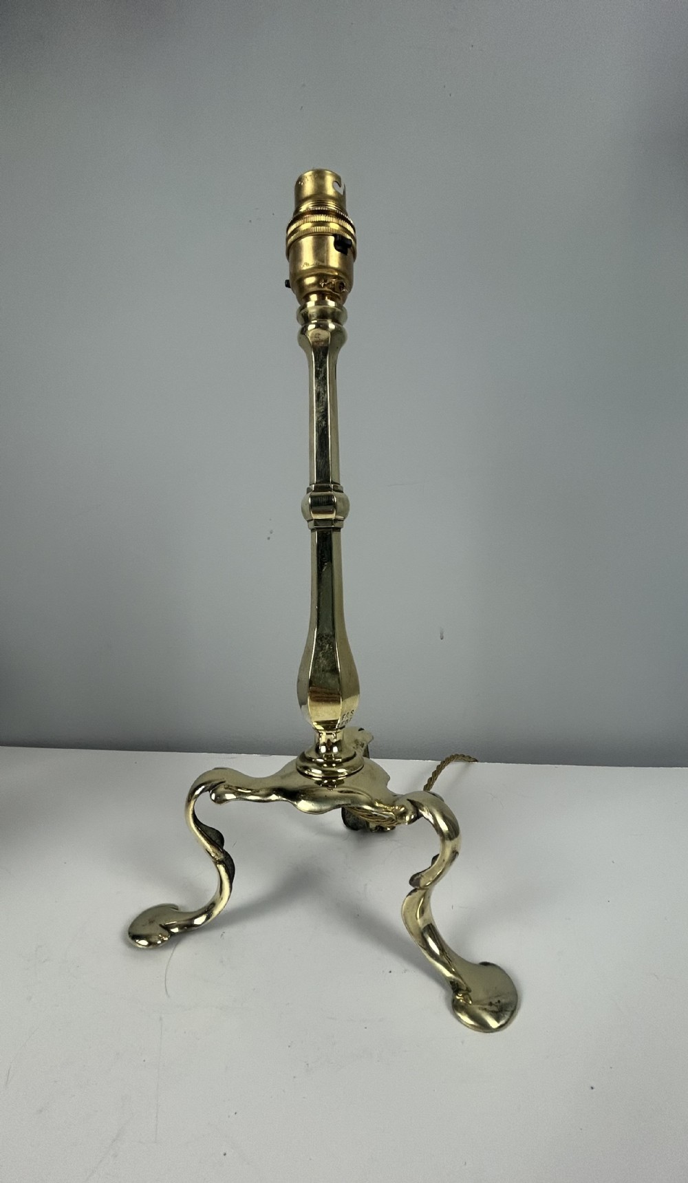 Faraday & Sons Brass Pullman Table Lamp