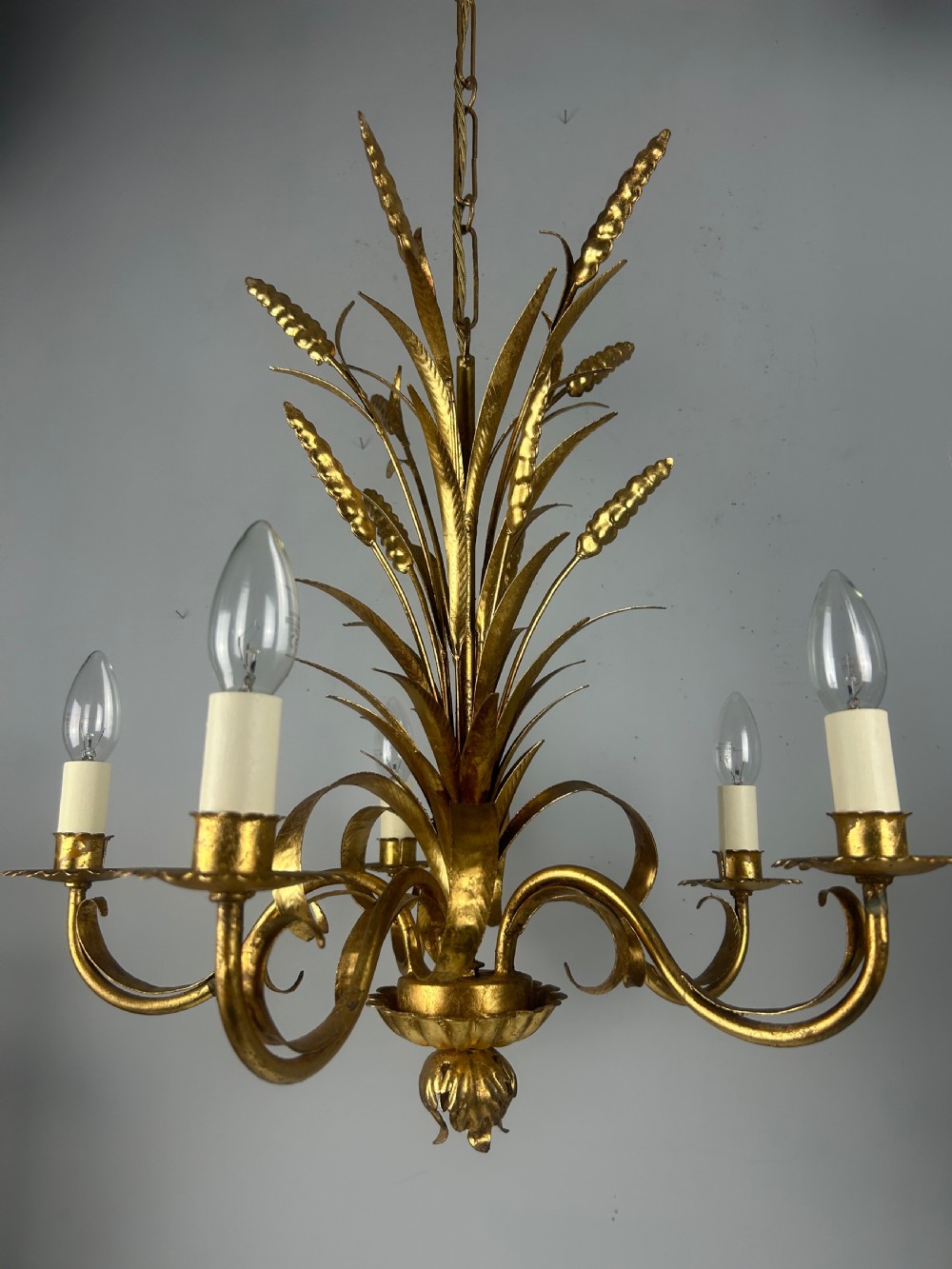 Italian Gilt Wheatsheaf Hollywood 5 Light Chandelier 