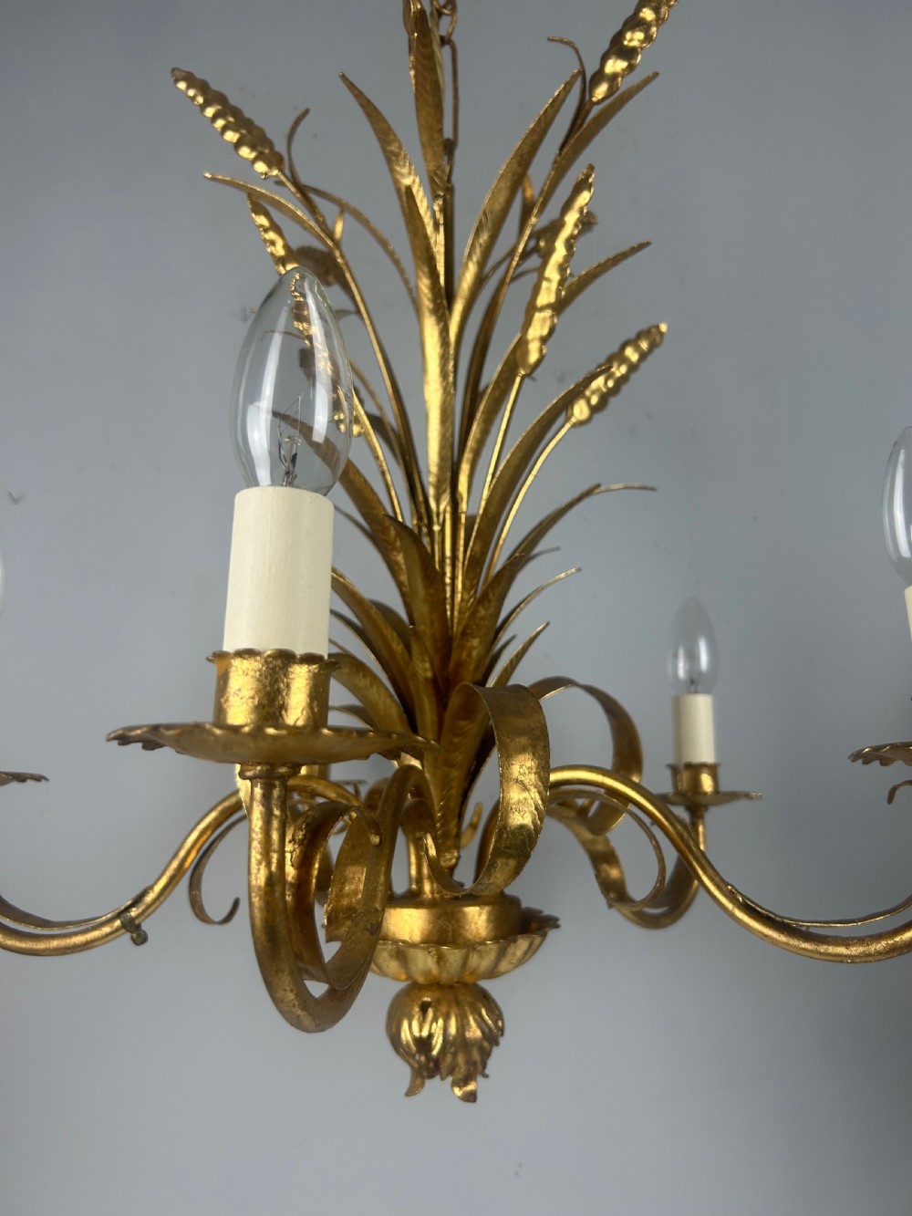 Italian Gilt Wheatsheaf Hollywood 5 Light Chandelier  View X
