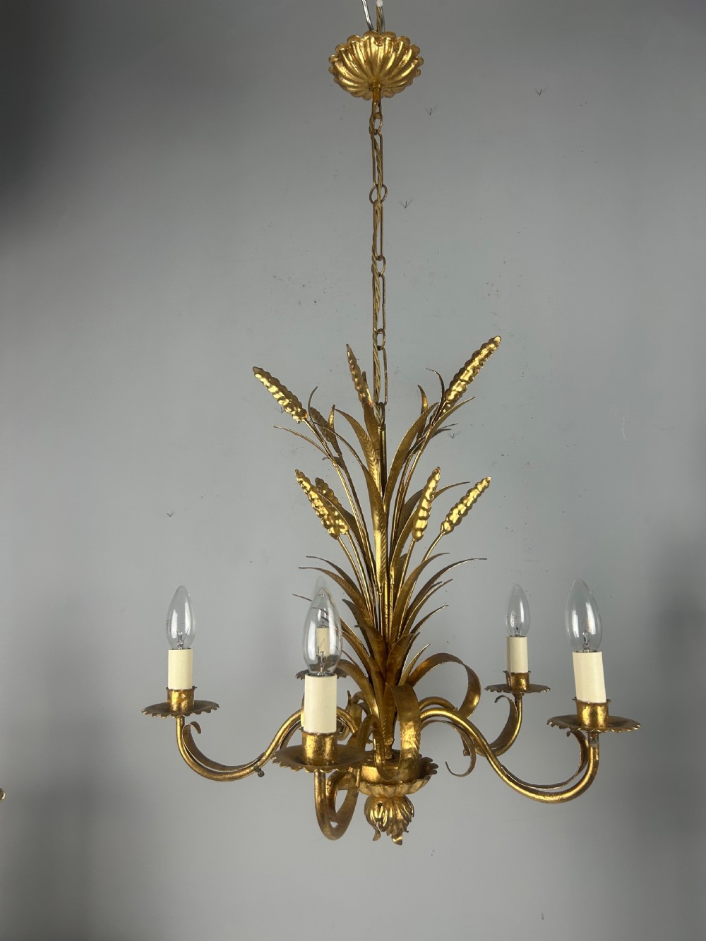 Italian Gilt Wheatsheaf Hollywood 5 Light Chandelier  View XII