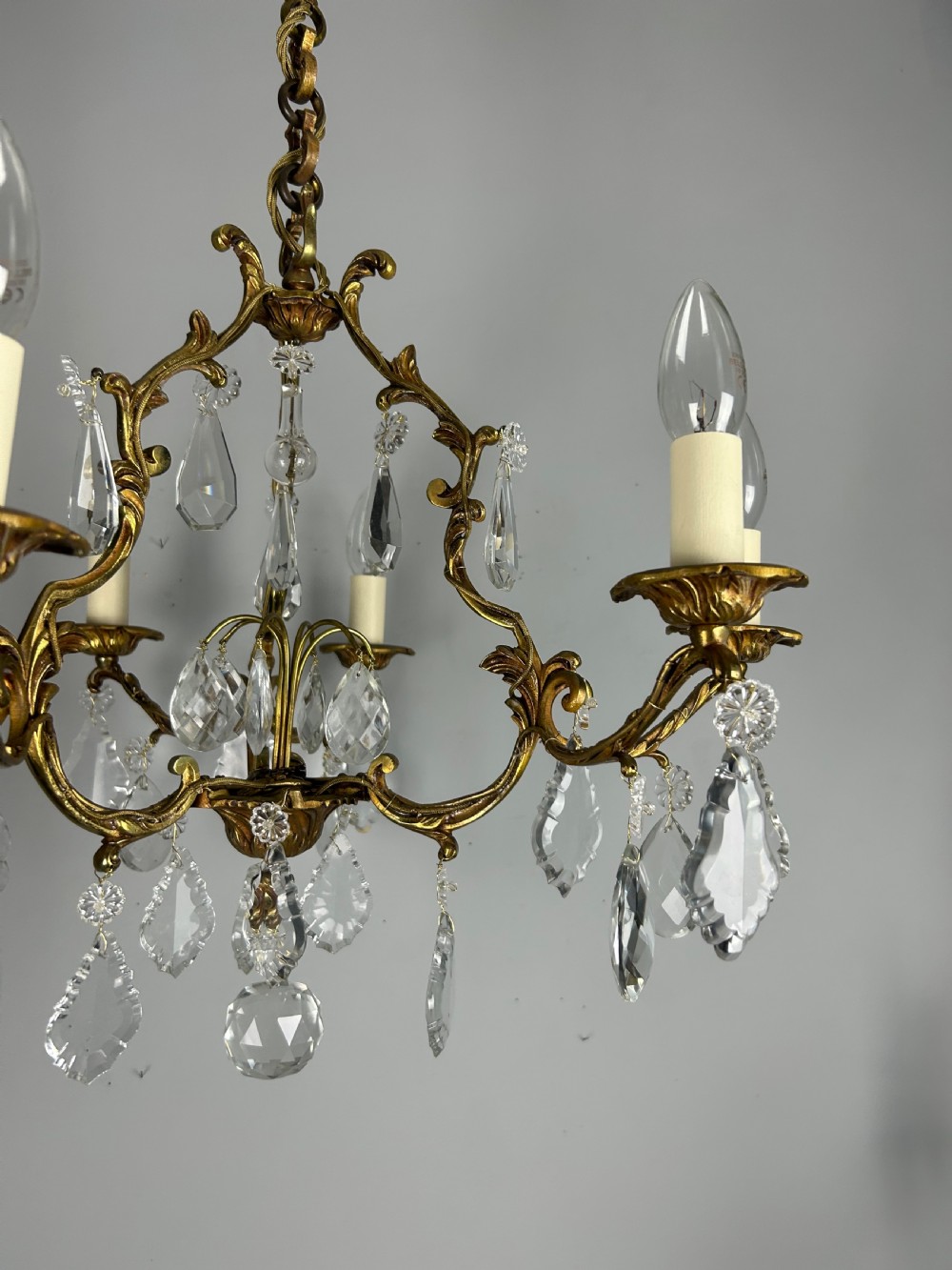 French Gilded & Crystal 6 Light Chandelier View VII