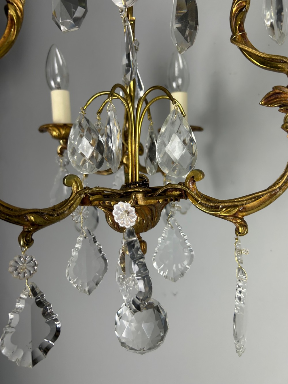 French Gilded & Crystal 6 Light Chandelier View XV