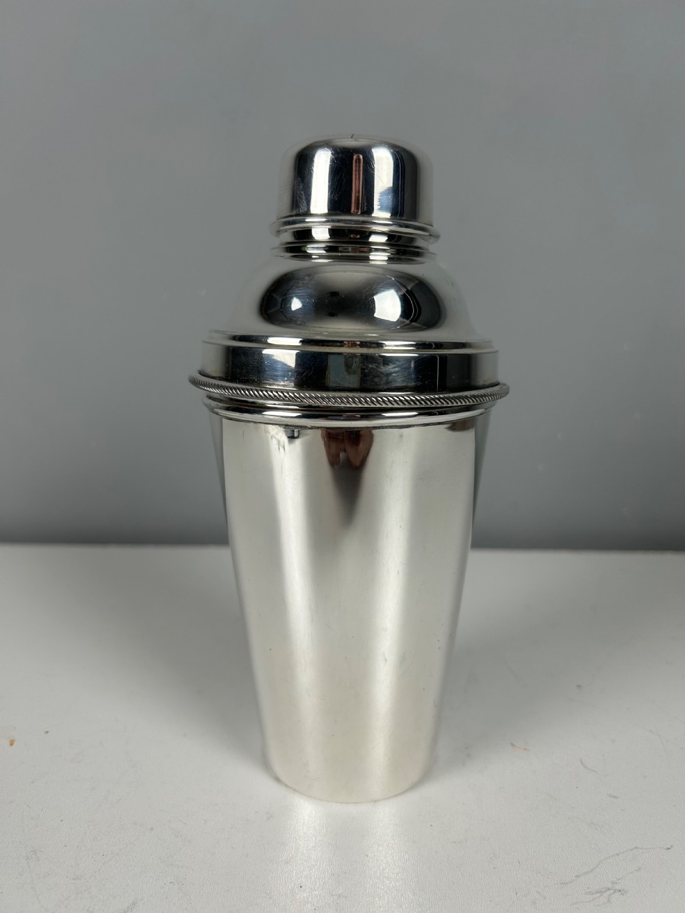 James Dixon Art Deco 1 Pint Silver Plated Cocktail Shaker With Lemon Squeezer