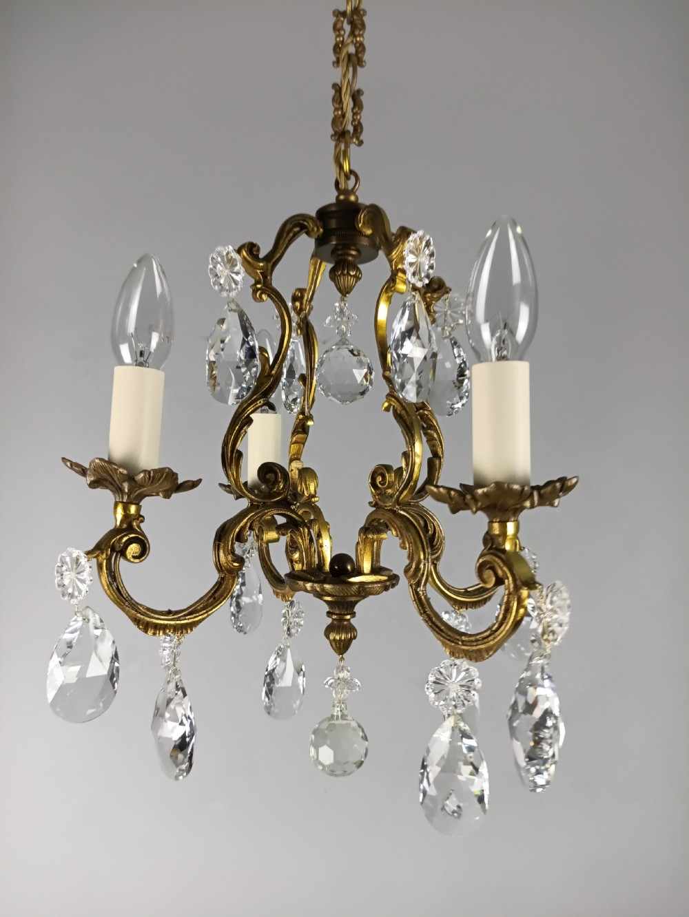 French Gilded & Crystal 4 Light Chandelier View X