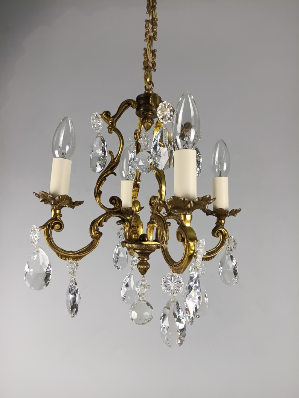 French Gilded & Crystal 4 Light Chandelier View XIII