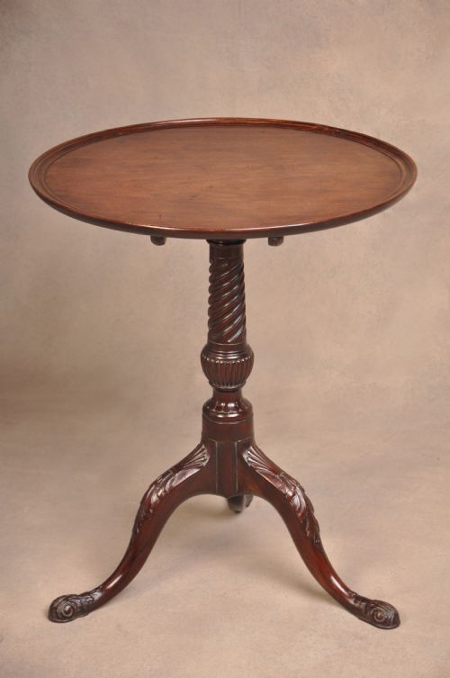 fine 18th century mahogany tripod table - CATEGORY: ANTIQUE TABLES - DATED 18TH CENTURY