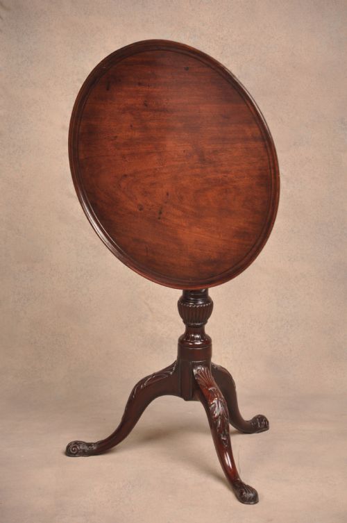 FINE 18TH CENTURY MAHOGANY TRIPOD TABLE - ADDITIONAL PHOTO 1