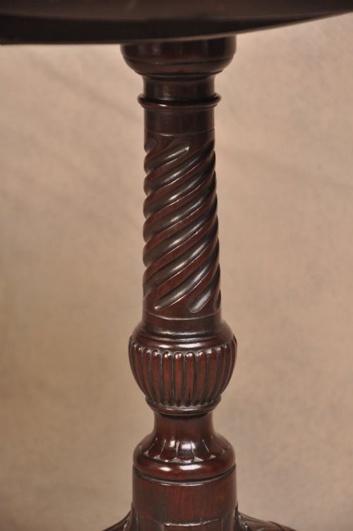 FINE 18TH CENTURY MAHOGANY TRIPOD TABLE - ADDITIONAL PHOTO 2