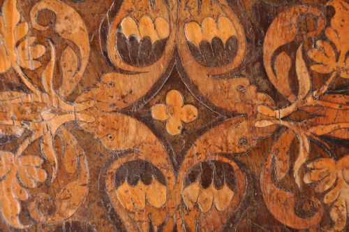 RARE 17TH CENTURY WALNUT AND MARQUETRY CANDLE STAND - ADDITIONAL PHOTO 3