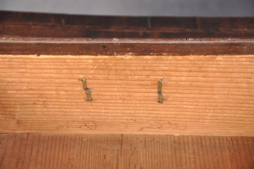 FINE EARLY 18TH CENTURY WALNUT LOWBOY - ADDITIONAL PHOTO 9