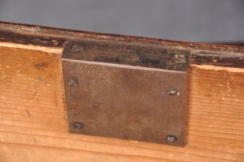 FINE EARLY 18TH CENTURY WALNUT LOWBOY - ADDITIONAL PHOTO 10