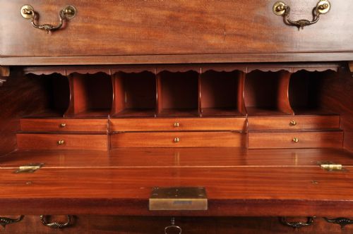 FINE 18TH CENTURY MAHOGANY SECRETAIRE TALLBOY - ADDITIONAL PHOTO 4