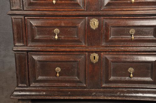 CHARLES II OAK CHEST OF DRAWERS - ADDITIONAL PHOTO 3