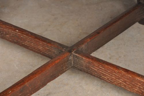 FINE 18TH CENTURY OAK CORNER CHAIR - ADDITIONAL PHOTO 8