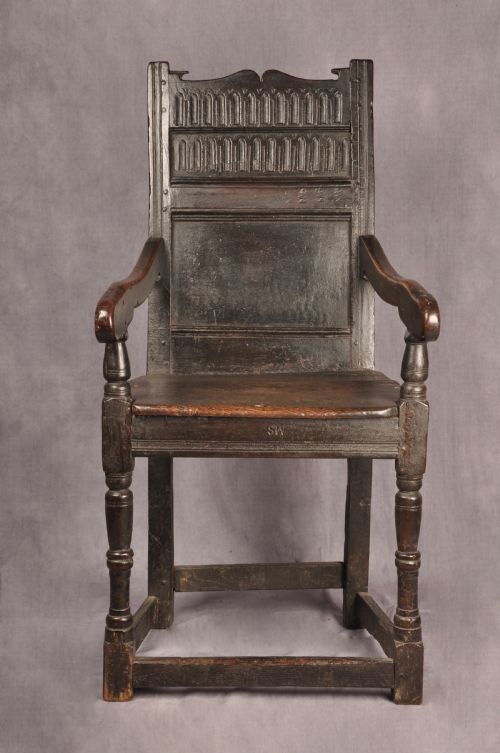 17TH CENTURY OAK WAINSCOT CHAIR - ADDITIONAL PHOTO 1