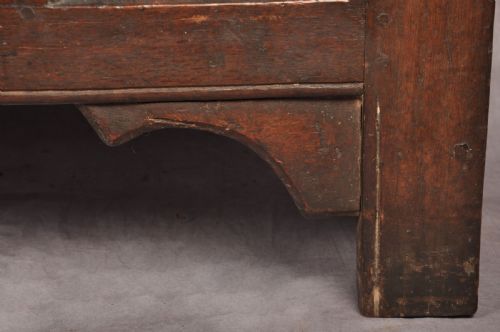 HENRY VIII OAK COFFER - ADDITIONAL PHOTO 7